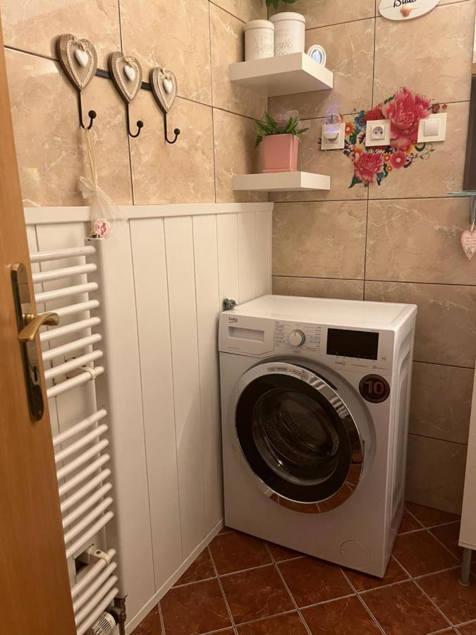 Terrace Apartment S 1 Spalnou Sofia-Parking & Wifi Bratislava Exteriör bild